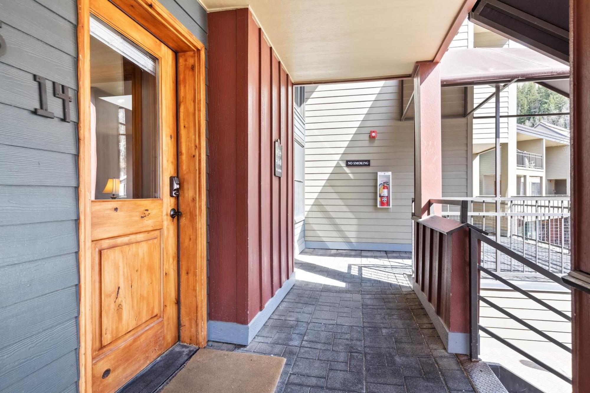 Cimarron Lodge 14 By Avantstay Ski-Inski-Out Property In Complex W Two Hot Tubs Permit3601 Telluride Ngoại thất bức ảnh